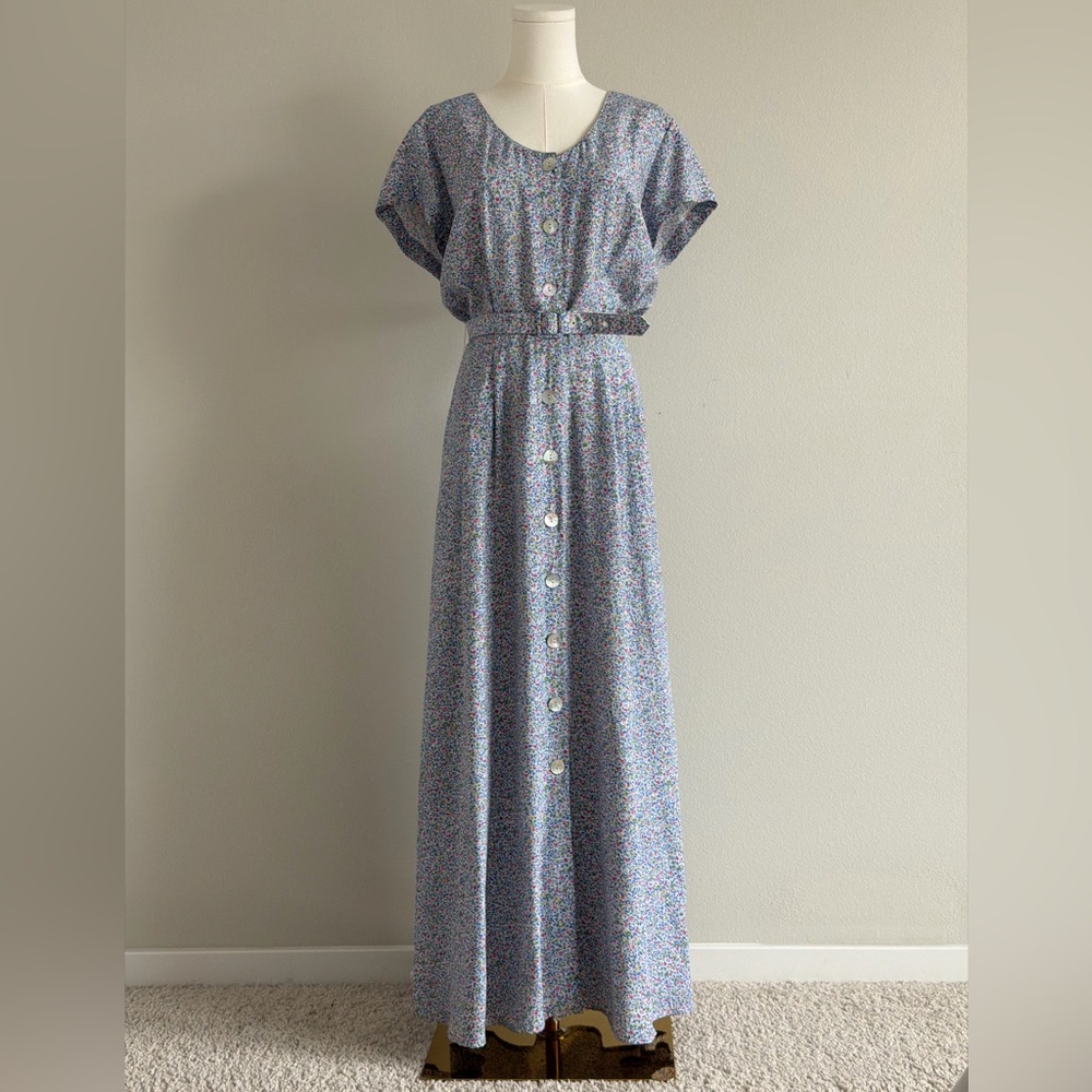 Feminine-Delicate Floral Maxi Button Front , Waist Belt & Crisscross Back Dress